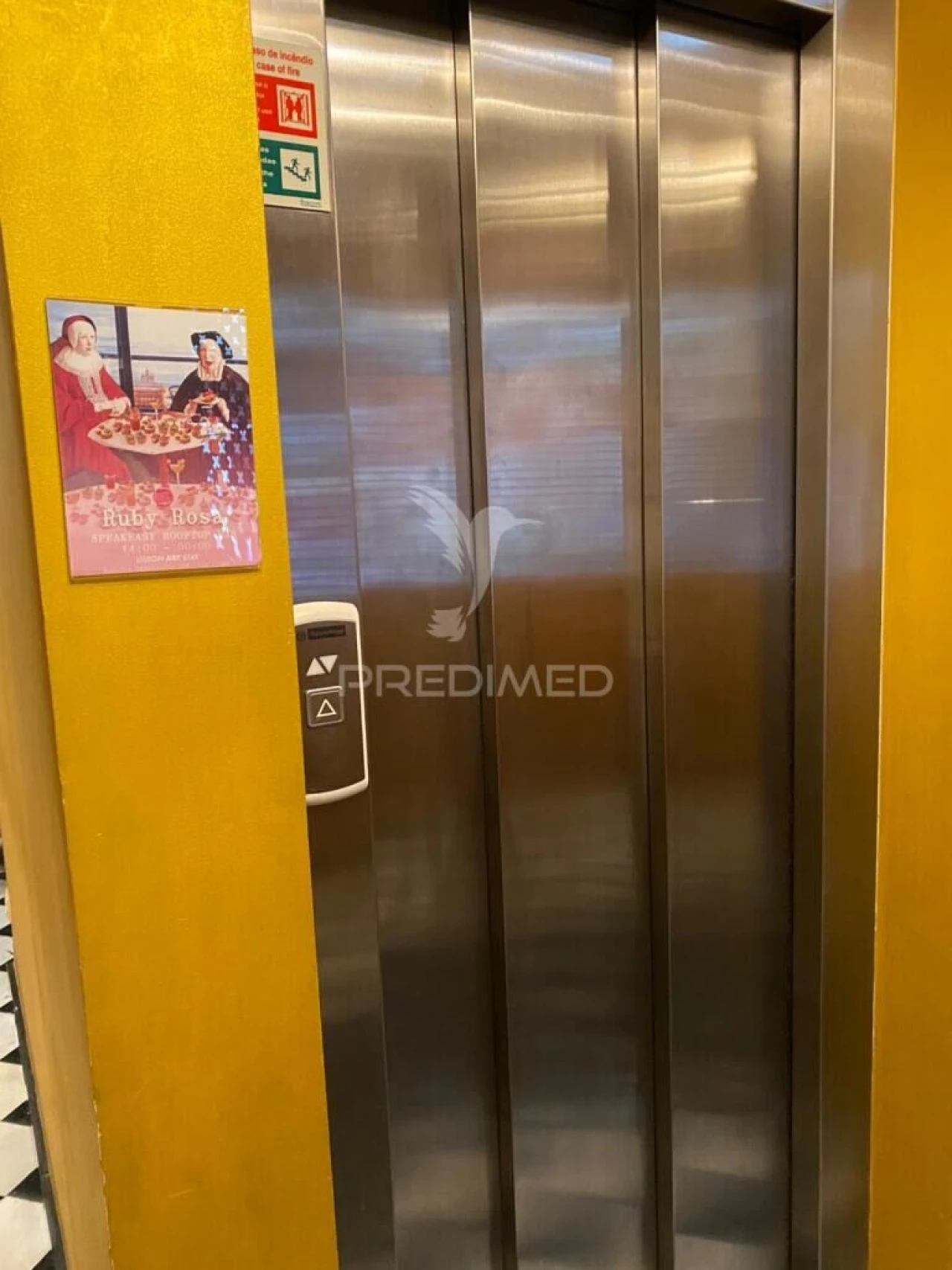 Apartamento T2 para Venda em Santa Maria Maior Foto 3