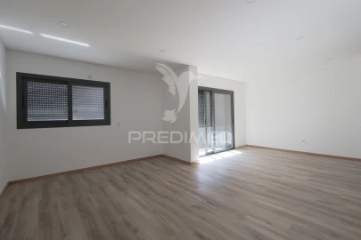 Apartamento T2 para Venda em Pedroso e Seixezelo