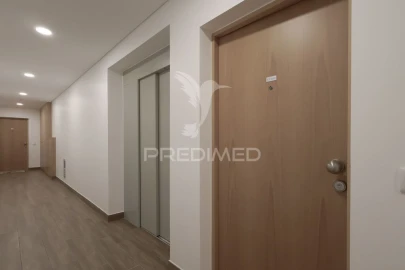 Apartamento T2 para Venda em Pedroso e Seixezelo