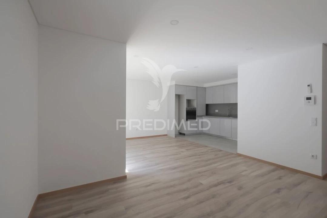 Apartamento T2 para Venda em Pedroso e Seixezelo Foto 9