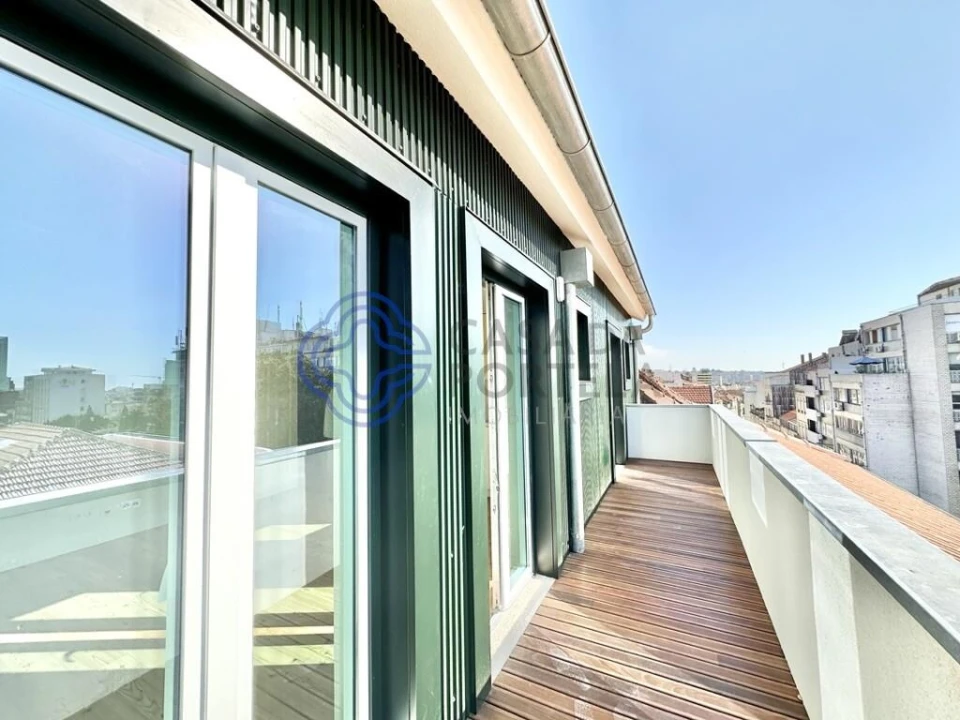 Apartamento T1 para Venda em Cedofeita, Santo Ildefonso, Sé, Miragaia, São Nicolau e Vitória Foto 1