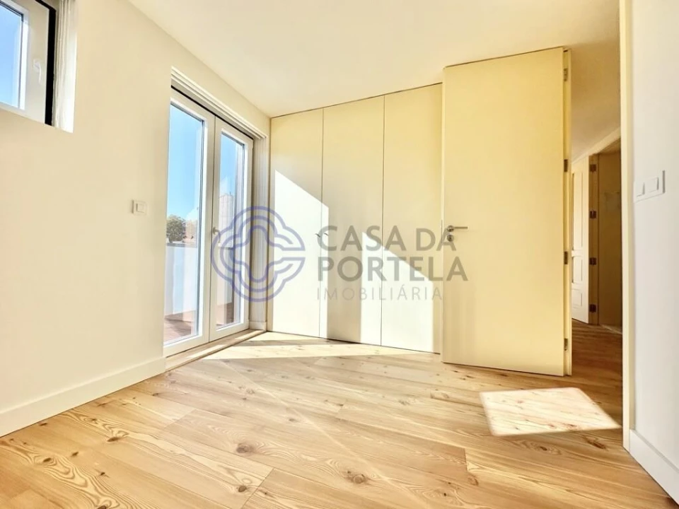 Apartamento T1 para Venda em Cedofeita, Santo Ildefonso, Sé, Miragaia, São Nicolau e Vitória Foto 5