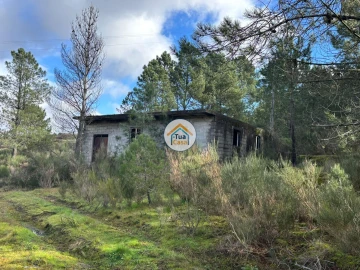 Terreno para Venda em Mouçós e Lamares