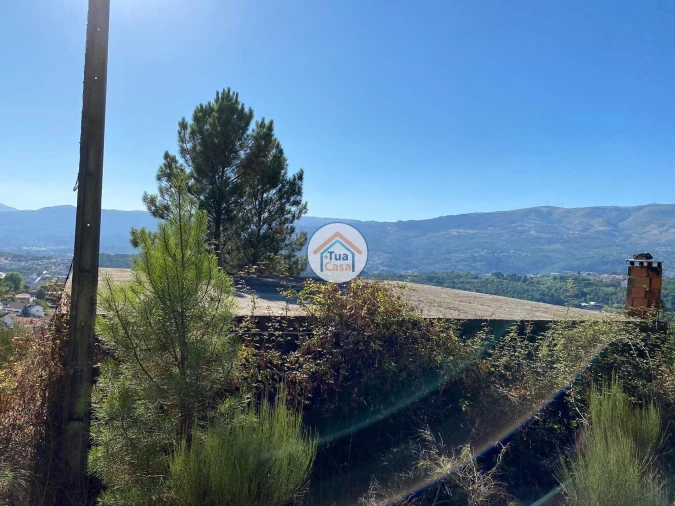 Terreno para Venda em Mouçós e Lamares Foto 4