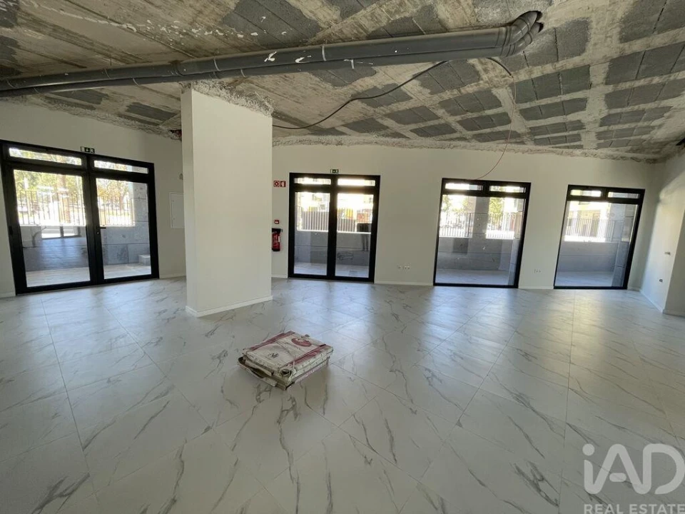 Loja para Venda em Almancil Foto 17