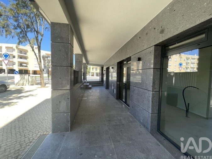 Loja para Venda em Almancil Foto 26