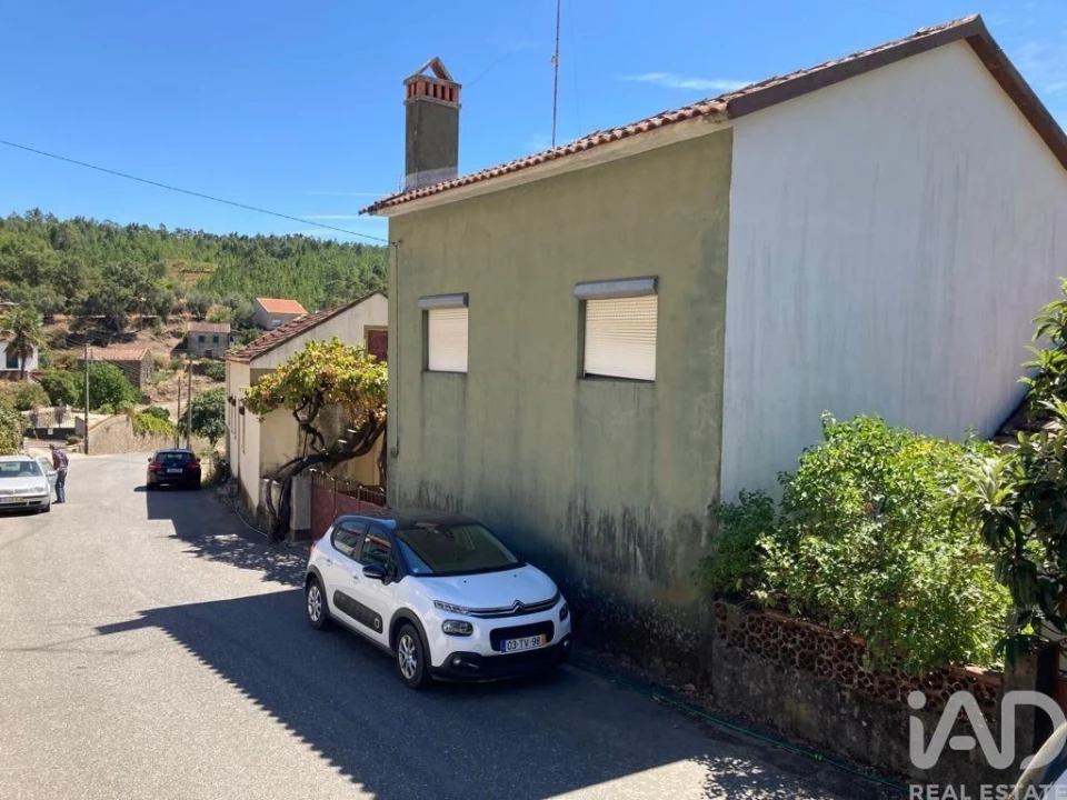 Moradia T2 para Venda em Sobreira Formosa e Alvito da Beira Foto 19