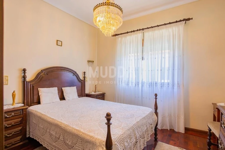 Moradia T5 para Venda em Paços de Brandão Foto 17