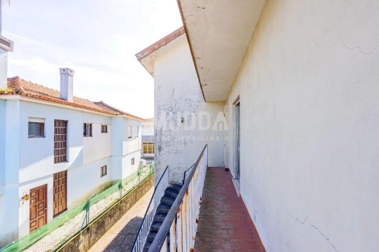 Moradia T5 para Venda em Paços de Brandão Foto 27