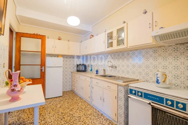 Moradia T5 para Venda em Paços de Brandão Foto 6