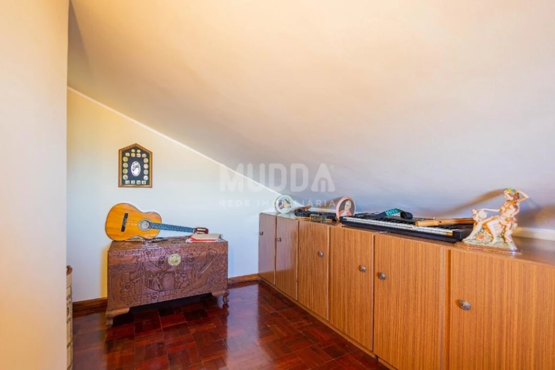 Moradia T5 para Venda em Paços de Brandão Foto 23