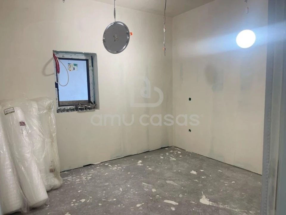 Moradia T3 para Venda em Ouca Foto 21