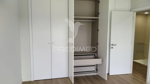 Moradia T4 para Venda em Nossa Sra de Fatima