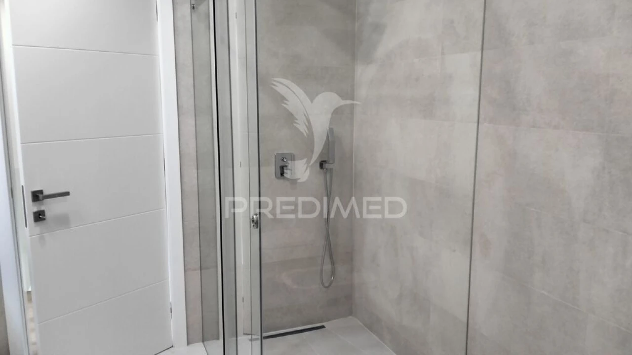 Moradia T4 para Venda em Nossa Sra de Fatima Foto 9