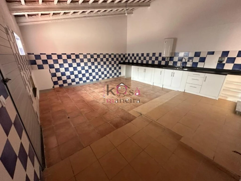 Moradia T4 para Venda em Guia, Ilha e Mata Mourisca Foto 8