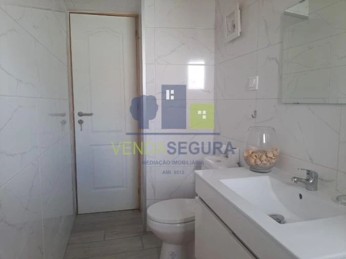 Moradia T5 para Venda em Pias Foto 16