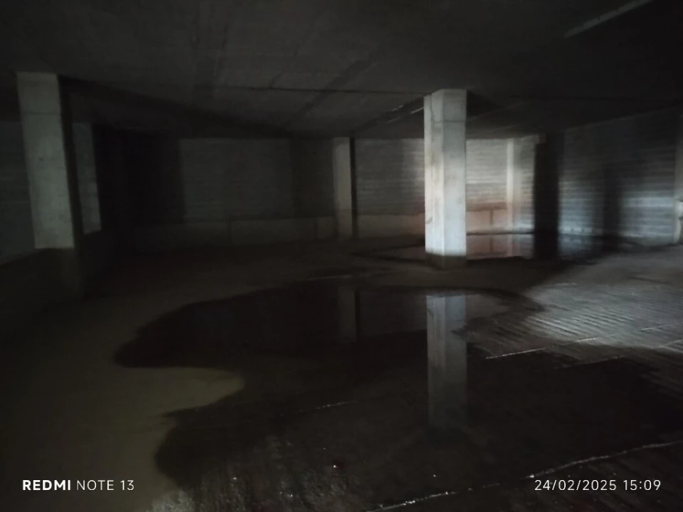 Armazém para Venda em Sacavém e Prior Velho Foto 7