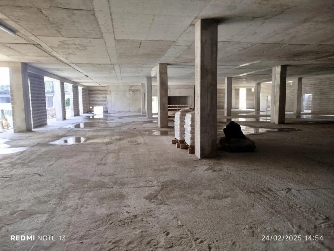 Armazém para Venda em Sacavém e Prior Velho Foto 31