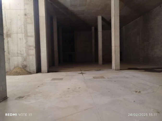 Armazém para Venda em Sacavém e Prior Velho Foto 1