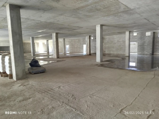 Armazém para Venda em Sacavém e Prior Velho Foto 29