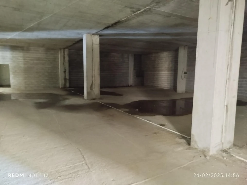 Armazém para Venda em Sacavém e Prior Velho Foto 27