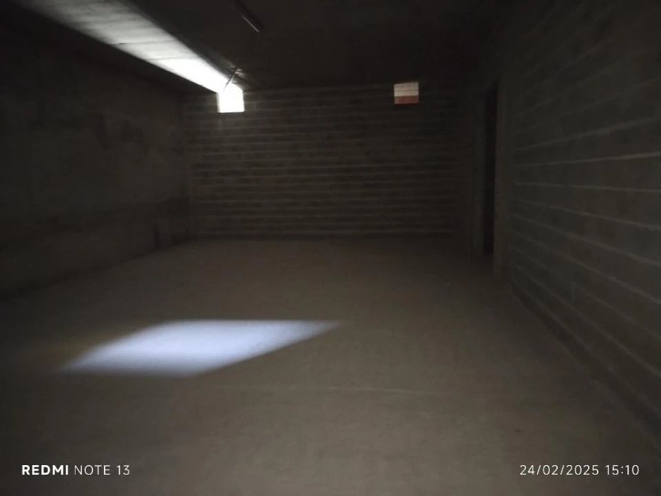 Armazém para Venda em Sacavém e Prior Velho Foto 5