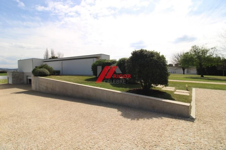 Moradia T5 para Venda em Póvoa de Varzim, Beiriz e Argivai Foto 96