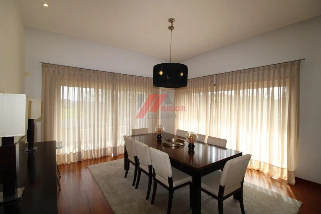 Moradia T5 para Venda em Póvoa de Varzim, Beiriz e Argivai Foto 40