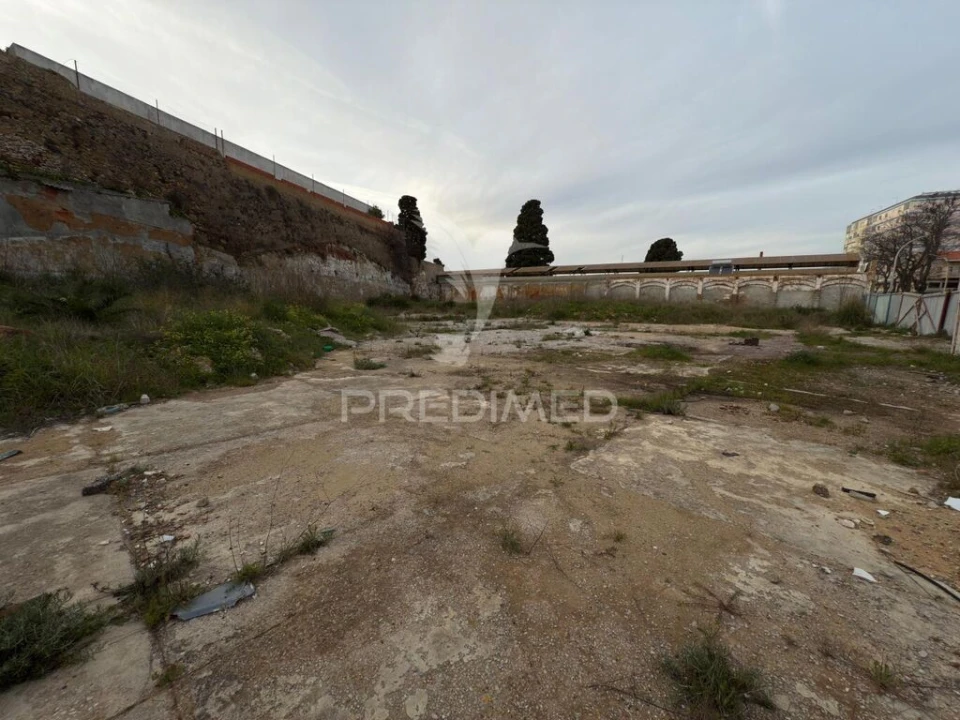 Terreno para Venda em Setubal (São Sebastião) Foto 9