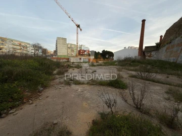 Terreno para Venda em Setubal (São Sebastião)