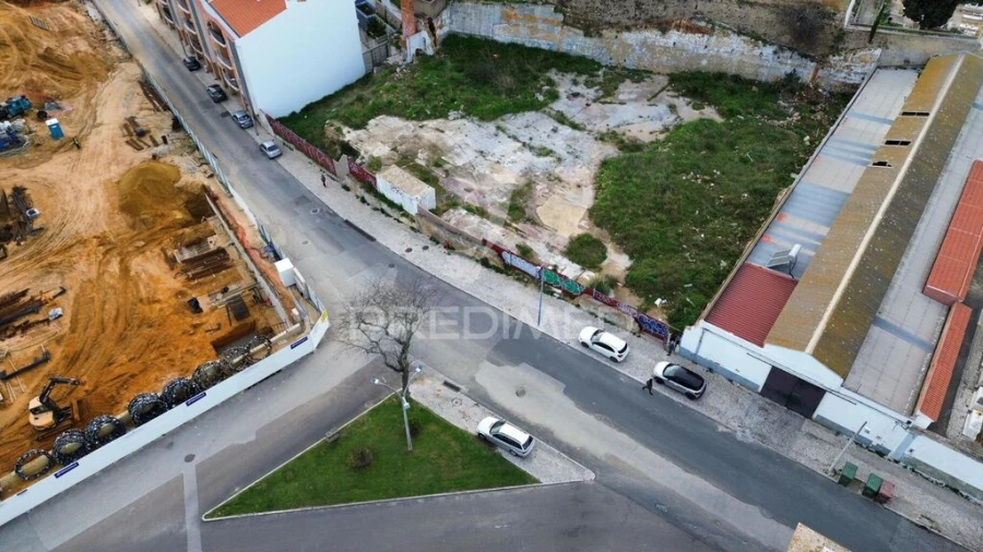 Terreno para Venda em Setubal (São Sebastião) Foto 14