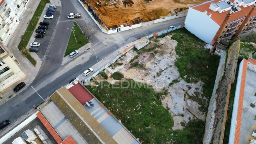 Terreno para Venda em Setubal (São Sebastião) Foto 18