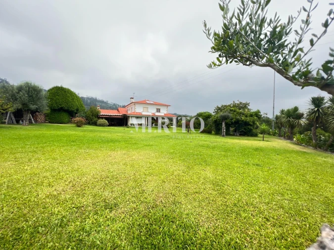 Quinta T6 para Venda em Vila Verde e Barbudo Foto 17