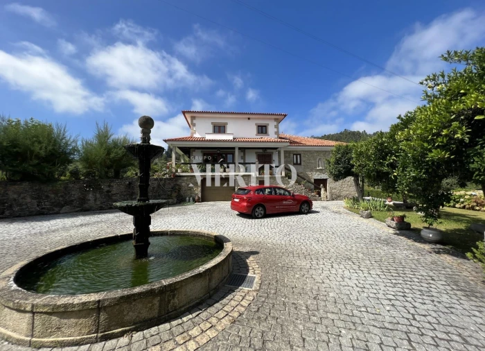 Quinta T6 para Venda em Vila Verde e Barbudo Foto 5