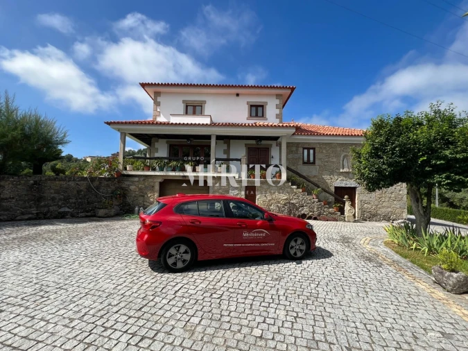 Quinta T6 para Venda em Vila Verde e Barbudo Foto 3