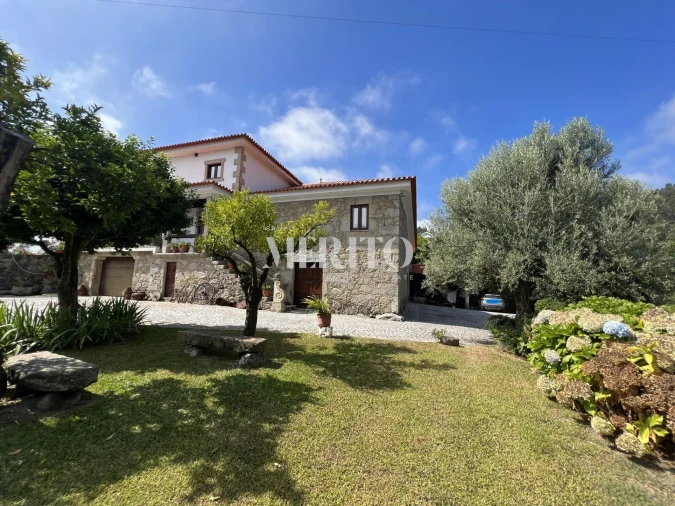 Quinta T6 para Venda em Vila Verde e Barbudo Foto 2