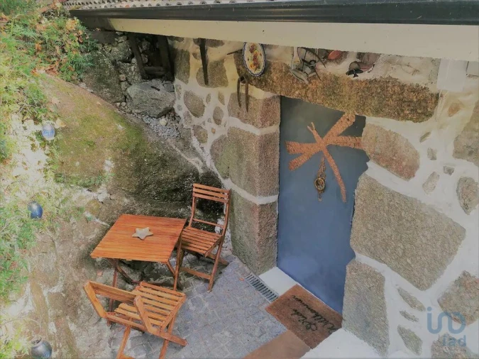 Moradia T2 para Venda em Sousela Foto 7