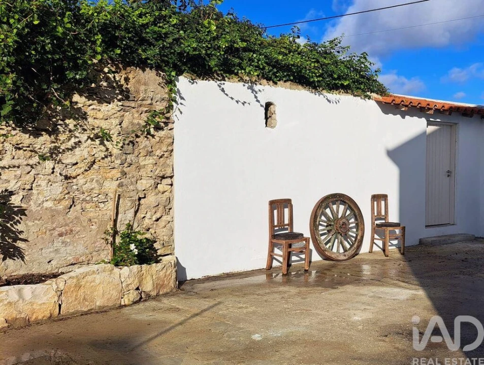 Moradia T3 para Venda em Cadima Foto 19