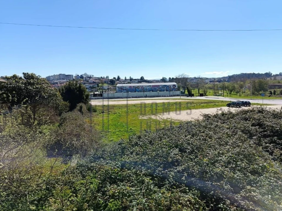 Terreno para Venda em Freamunde Foto 7