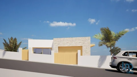 Moradia T3 para Venda em Porto Santo