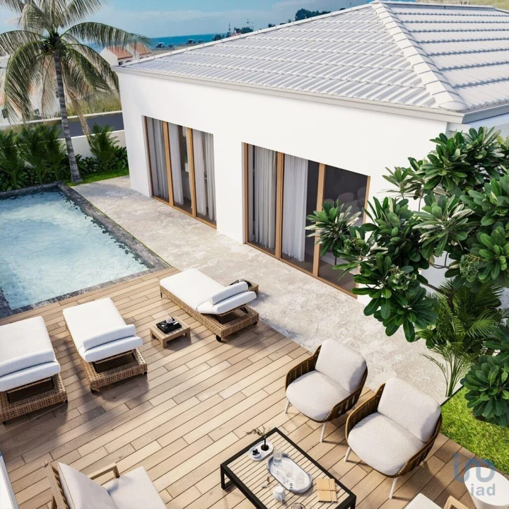 Moradia T3 para Venda em Porto Santo Foto 1