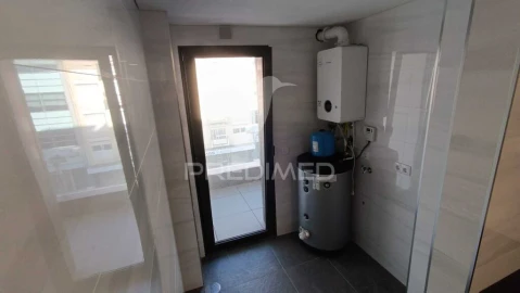 Apartamento T3 para Venda em Cedofeita, Santo Ildefonso, Sé, Miragaia, São Nicolau e Vitória