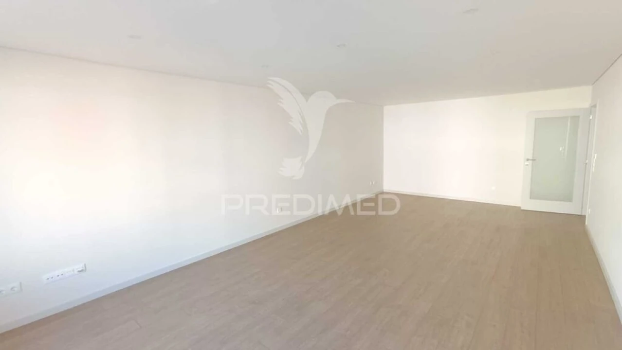 Apartamento T3 para Venda em Cedofeita, Santo Ildefonso, Sé, Miragaia, São Nicolau e Vitória Foto 11