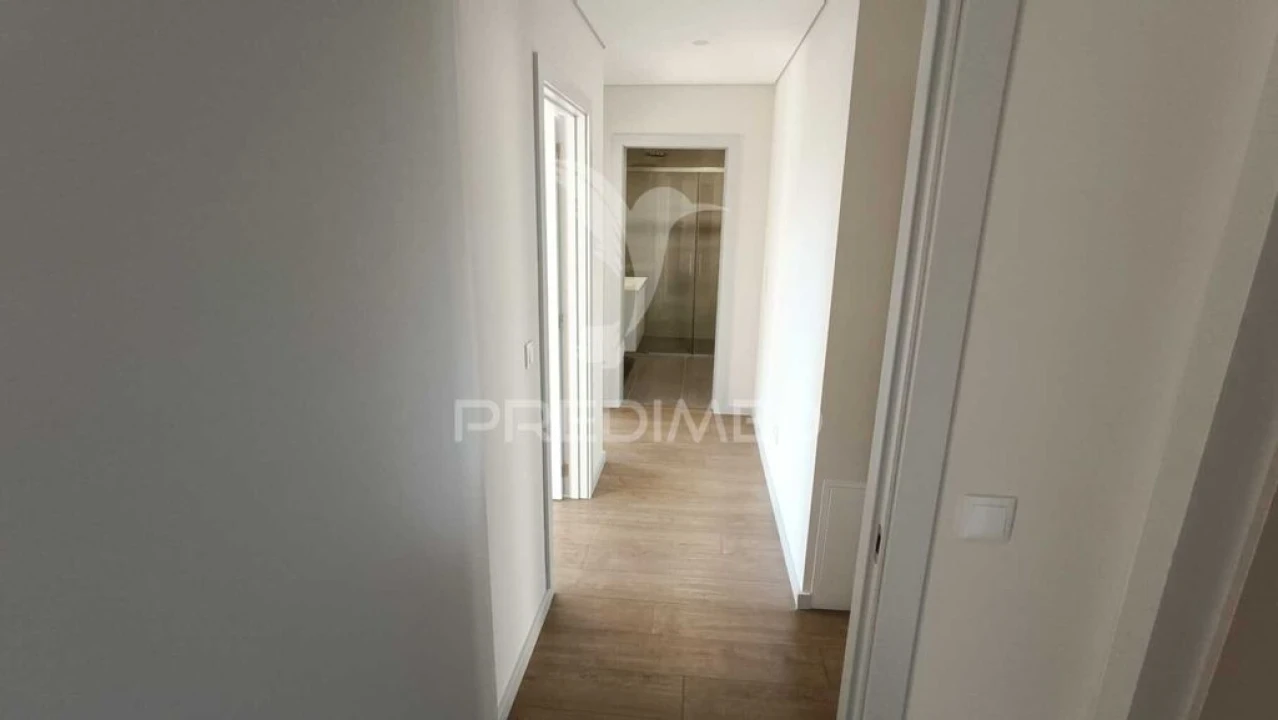 Apartamento T3 para Venda em Cedofeita, Santo Ildefonso, Sé, Miragaia, São Nicolau e Vitória Foto 20