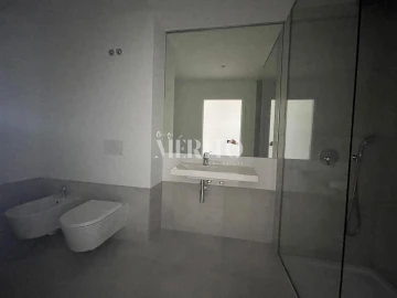 Apartamento T1 para Venda em Azurem