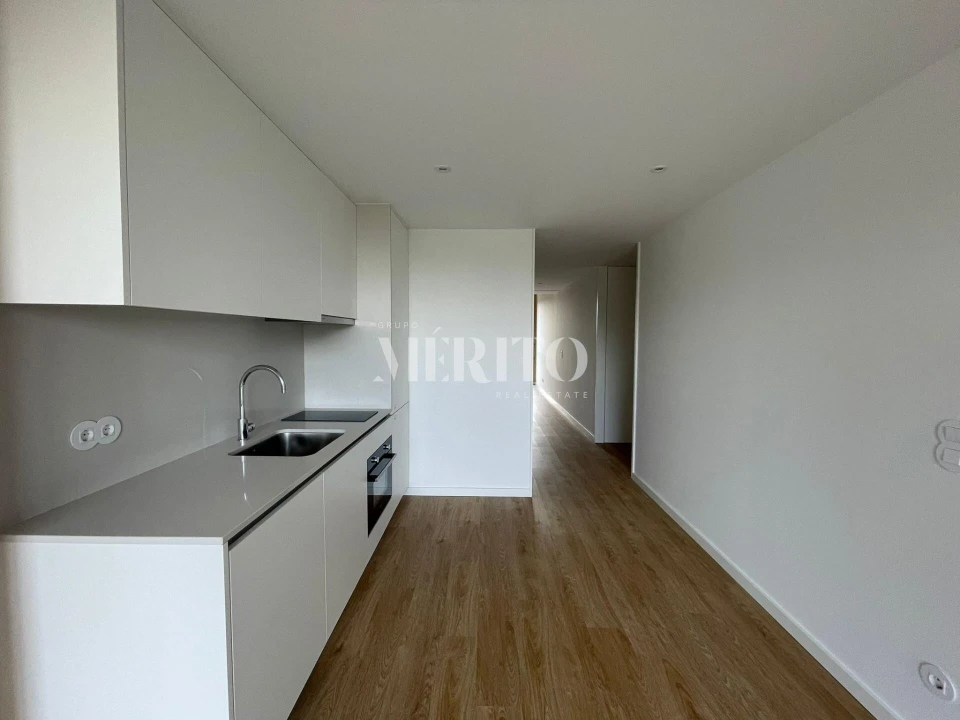 Apartamento T1 para Venda em Azurem Foto 10