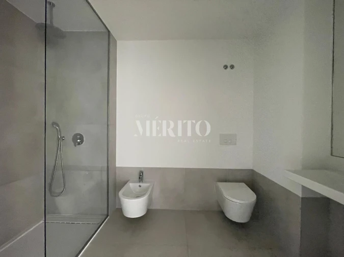 Apartamento T1 para Venda em Azurem Foto 4