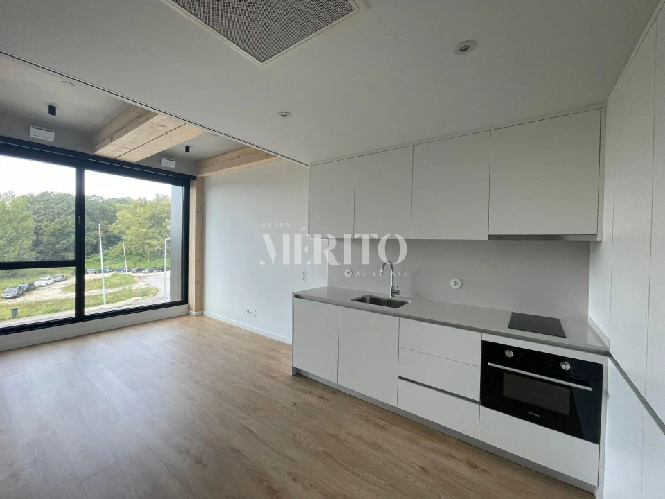 Apartamento T1 para Venda em Azurem Foto 1
