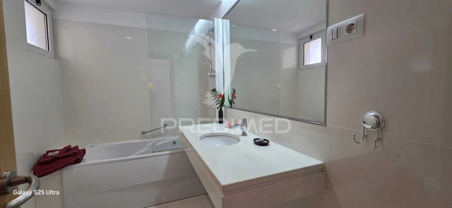 Apartamento T3 para Venda em Funchal (Santa Maria Maior) Foto 15