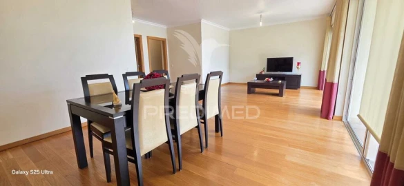 Apartamento T3 para Venda em Funchal (Santa Maria Maior)